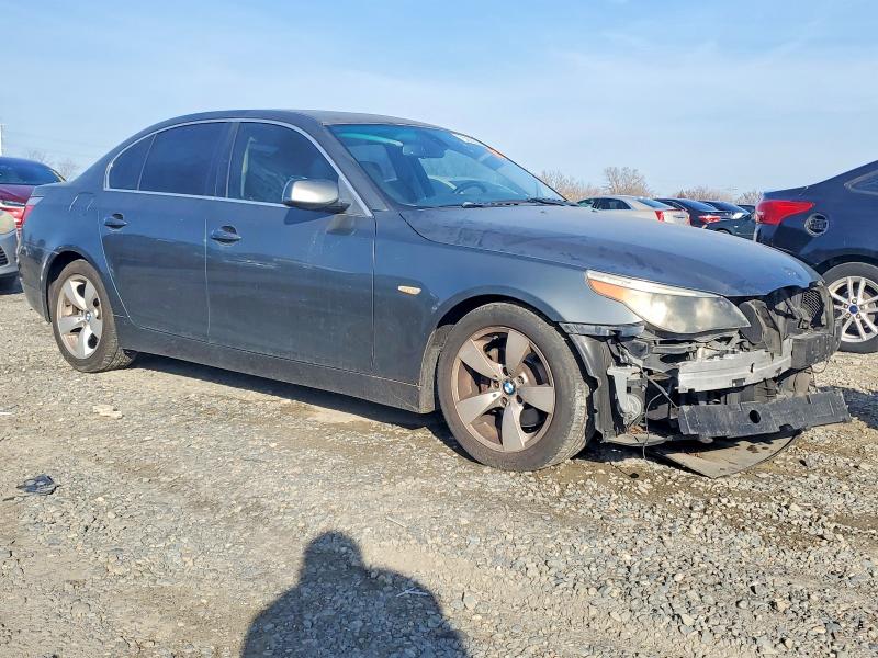 Photo 4 from auction – 2007 BMW 525 I with VIN WBANE53567CK92884