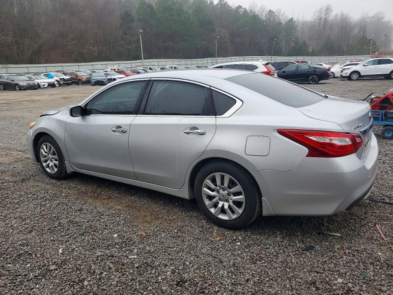 Photo 2 from auction – 2017 NISSAN ALTIMA 2.5 with VIN 1N4AL3AP9HN327526