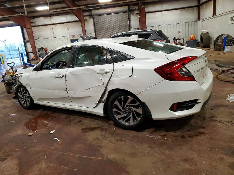 Photo 2 from auction – 2017 HONDA CIVIC with VIN 19XFC2F82HE050024