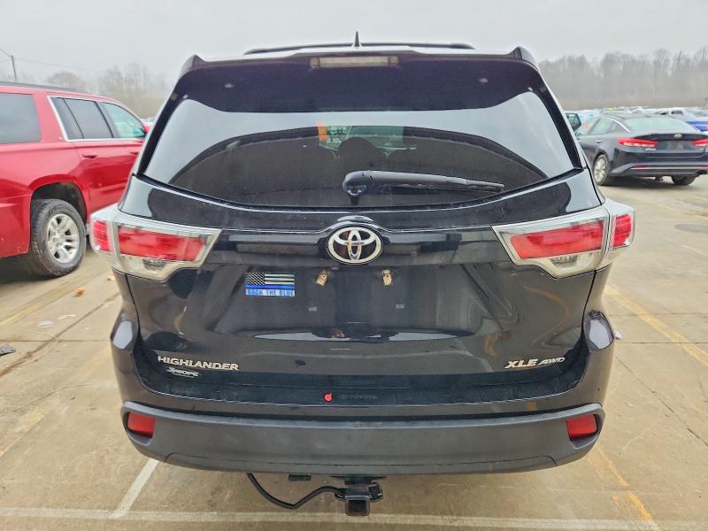 Photo 6 from auction – 2016 TOYOTA HIGHLANDER with VIN 5TDJKRFH4GS354854