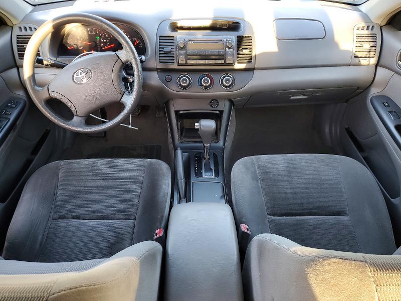 Photo 8 from auction – 2005 TOYOTA CAMRY with VIN 4T1BE32K25U051019
