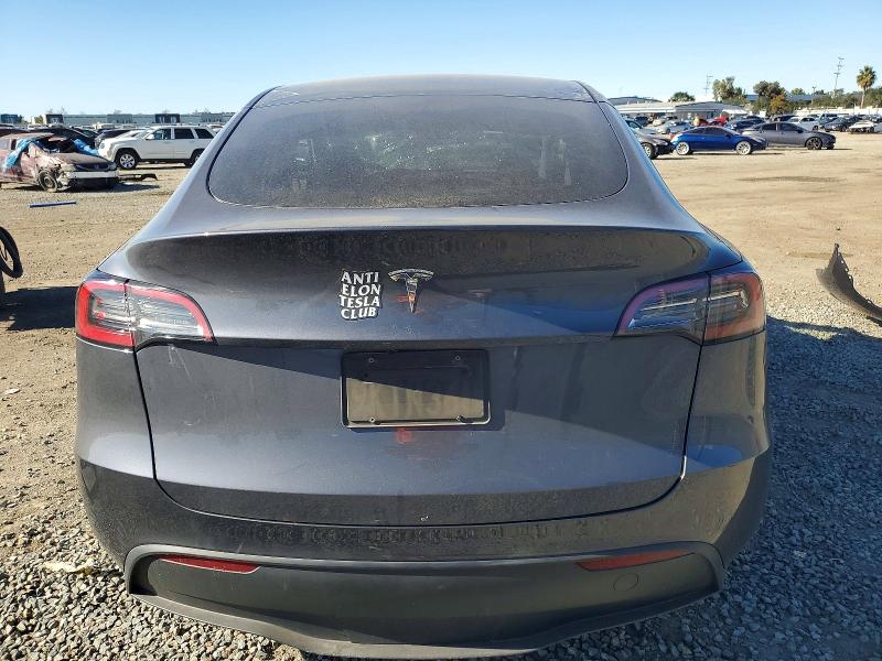 Фото 6 с аукциона – 2023 TESLA MODEL Y с VIN 7SAYGDED9PF965648