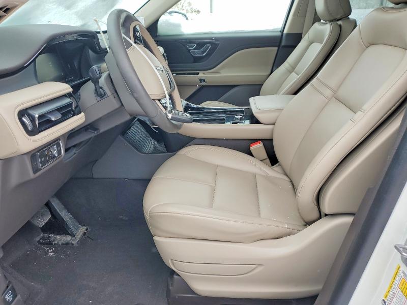 Photo 7 from auction – 2023 LINCOLN AVIATOR with VIN 5LM5J6XC4PGL02410