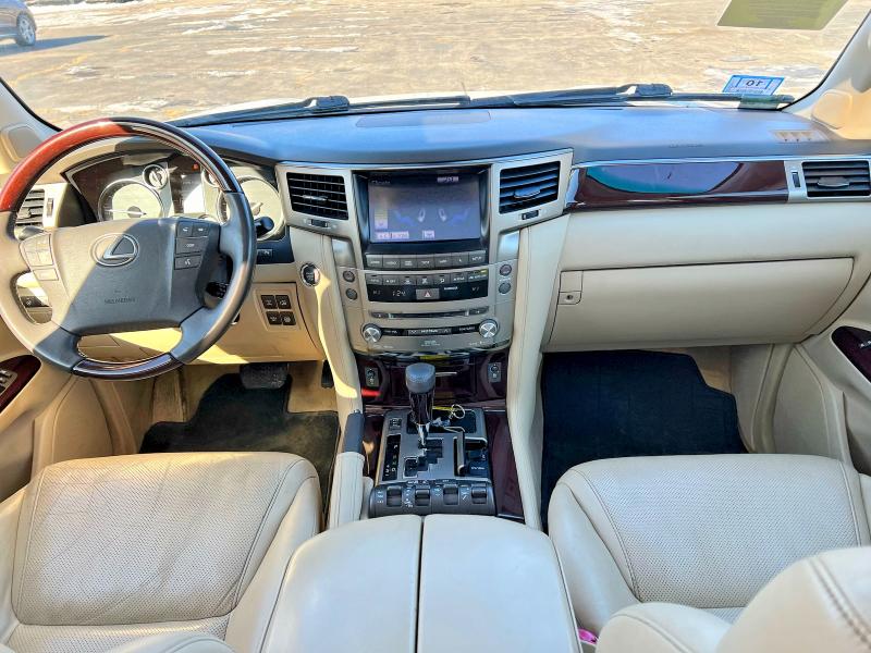Photo 9 from auction – 2014 LEXUS LX 570 with VIN JTJHY7AX2E4157767