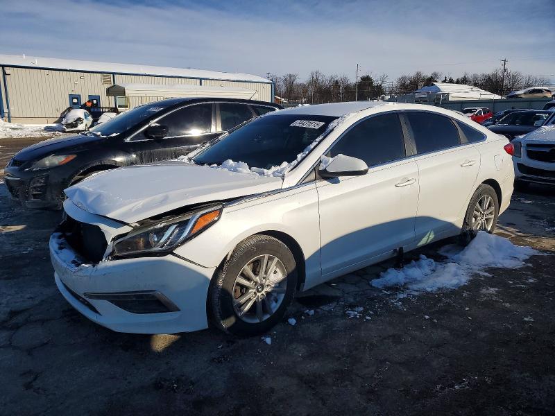 Photo 1 from auction – 2015 HYUNDAI SONATA SE with VIN 5NPE24AF3FH215149
