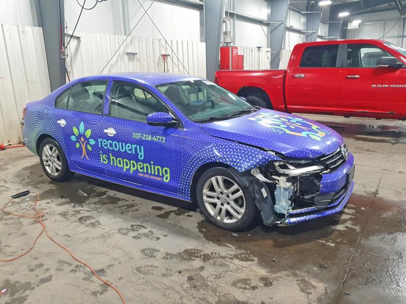 Photo 4 from auction – 2018 VOLKSWAGEN JETTA S with VIN 3VW2B7AJ7JM262144