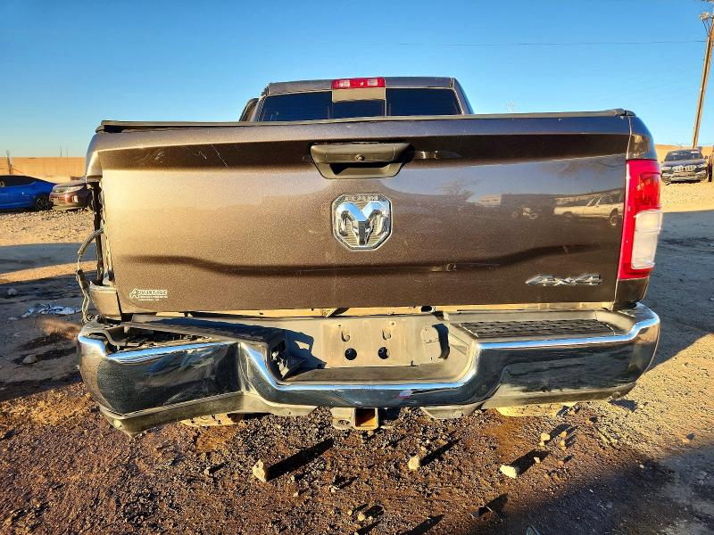Photo 6 from auction – 2019 RAM 2500 with VIN 3C6UR5CL0KG554302