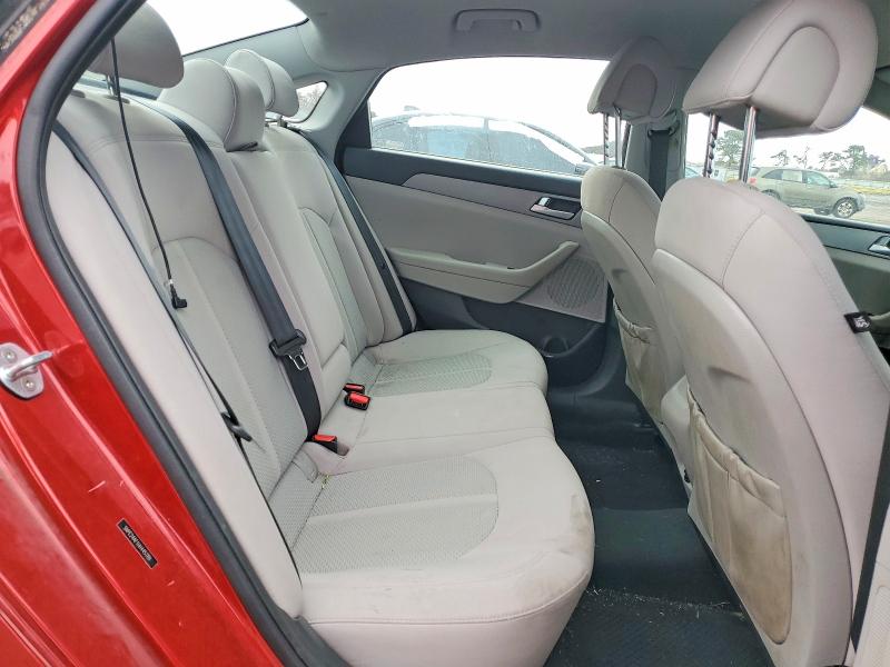 Photo 10 from auction – 2017 HYUNDAI SONATA SE with VIN 5NPE24AF1HH445789