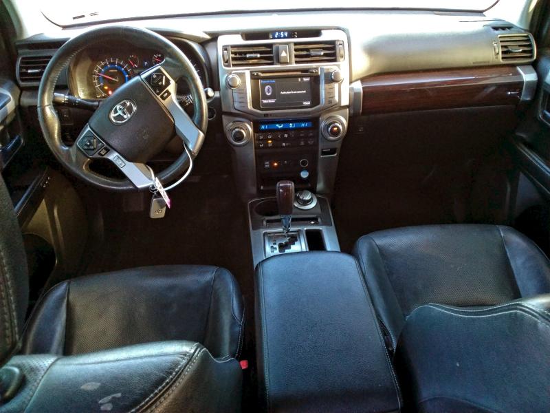 Photo 8 from auction – 2018 TOYOTA 4RUNNER SR with VIN JTEBU5JR2J5509840