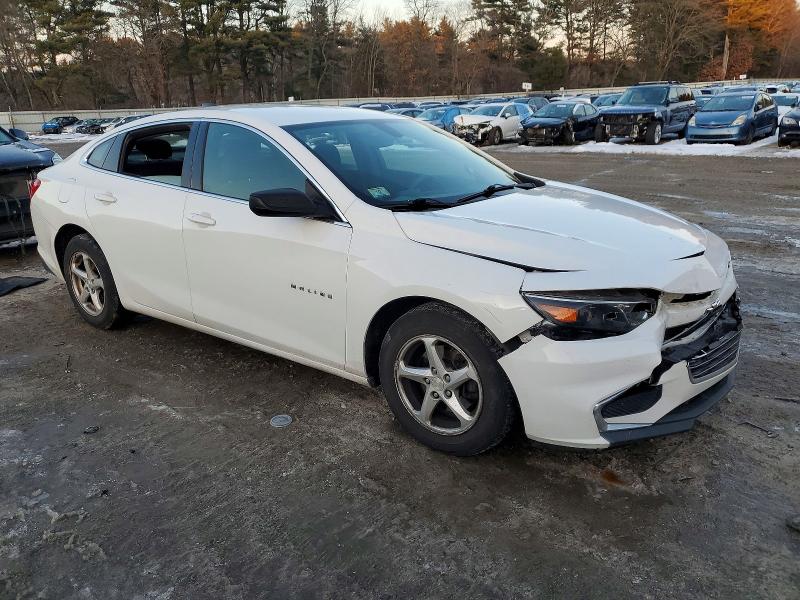 Photo 4 from auction – 2018 CHEVROLET MALIBU with VIN 1G1ZB5ST6JF107972