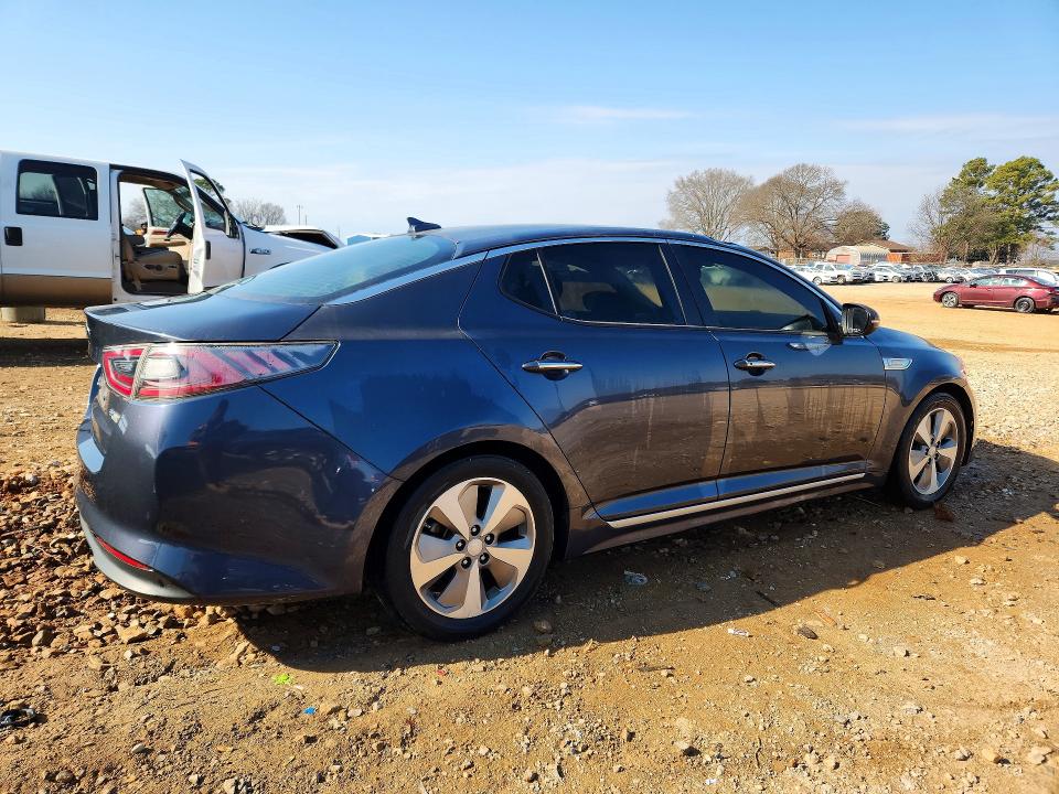 Photo 3 from auction – 2014 KIA OPTIMA HYB with VIN KNAGN4AD4E5073047