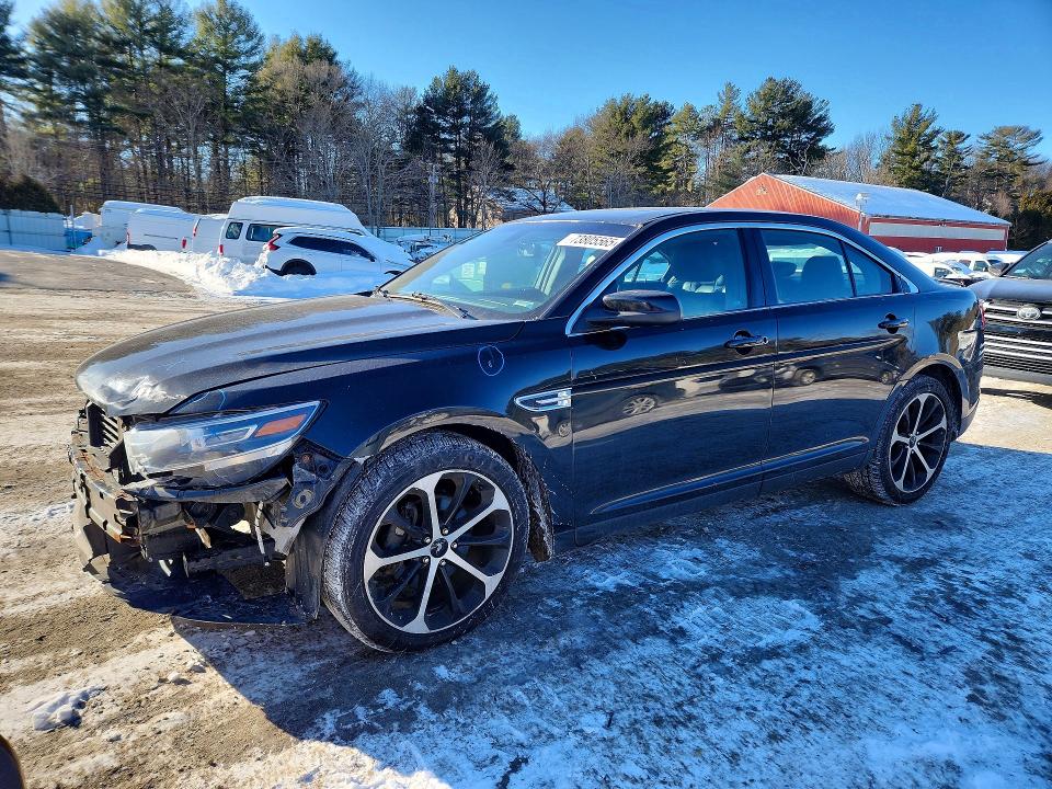 FORD TAURUS 2015 with VIN 1FAHP2H86FG182295 - Photo from auction