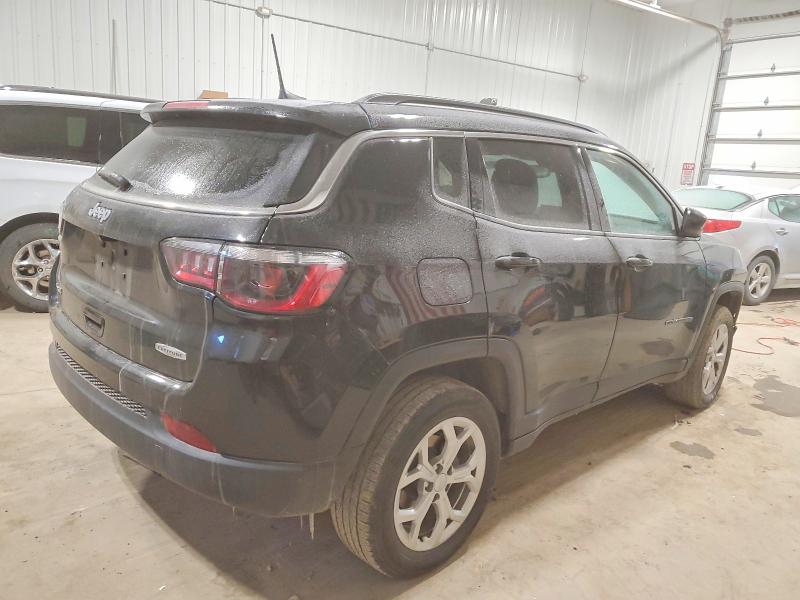 Photo 3 from auction – 2024 JEEP COMPASS with VIN 3C4NJDBN1RT175599