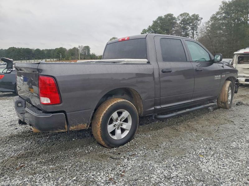Photo 3 from auction – 2017 RAM 1500 with VIN 3C6RR6KT4HG582187