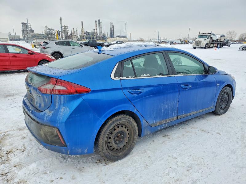 Photo 3 from auction – 2018 HYUNDAI IONIQ with VIN KMHC65LD4JU080531
