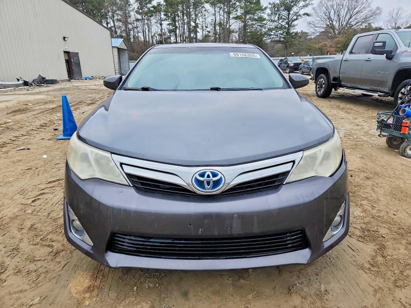 Photo 5 from auction – 2012 TOYOTA CAMRY with VIN 4T1BD1FK0CU049235