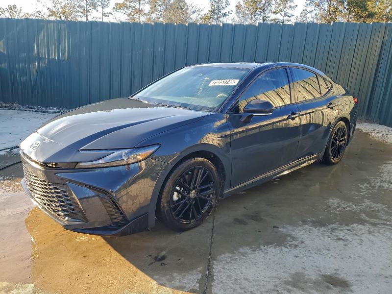 TOYOTA CAMRY XSE 2025 with VIN 4T1DAACK5SU587725 - Photo from auction