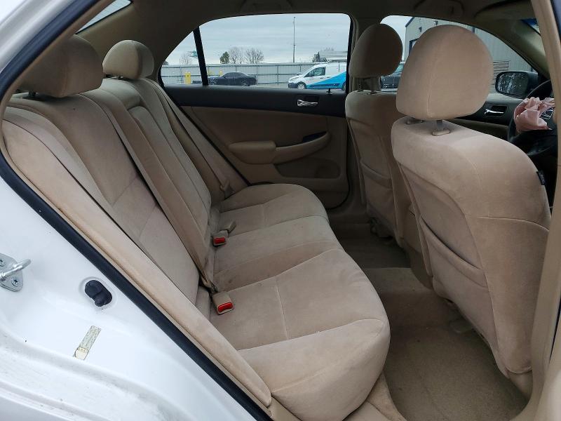 Photo 10 from auction – 2006 HONDA ACCORD LX with VIN JHMCM56406C003401