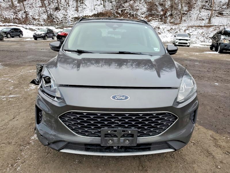 Photo 5 from auction – 2020 FORD ESCAPE with VIN 1FMCU0G63LUB55016
