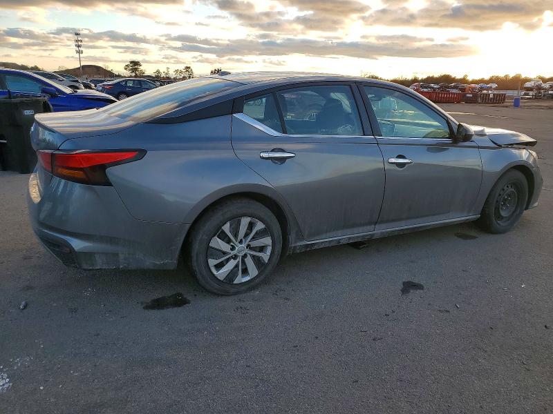 Photo 3 from auction – 2019 NISS ALTIMA with VIN 1N4BL4BV2KC215161