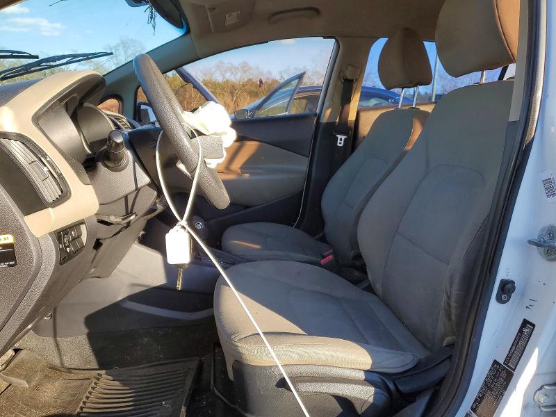Photo 7 from auction – 2014 KIA RIO with VIN KNADM4A34E6332756