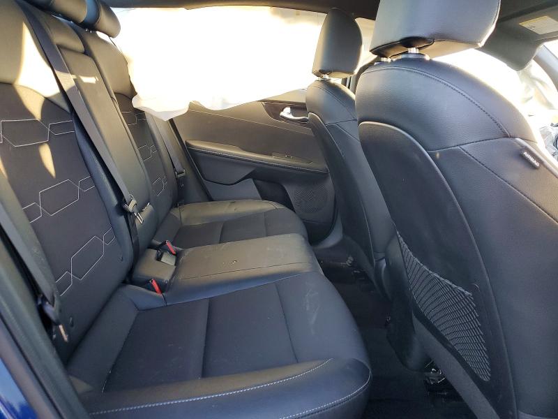 Photo 10 from auction – 2021 KIA FORTE with VIN 3KPF34AD7ME381319