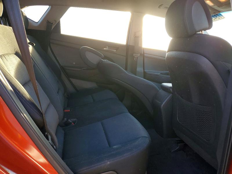 Photo 10 from auction – 2016 HYUNDAI TUCSON SE with VIN KM8J23A48GU044148