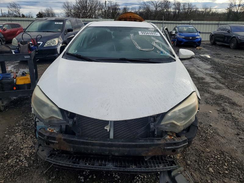 Photo 5 from auction – 2015 TOYOTA COROLLA L with VIN 2T1BURHE5FC365872