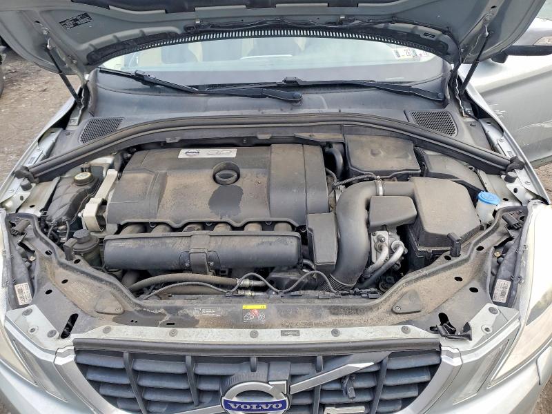 Фото 12 с аукциона – 2011 VOLVO XC60 3.2 с VIN YV4940DZ4B2184643
