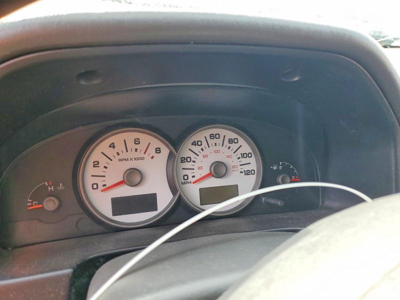 Photo 9 from auction – 2005 FORD ESCAPE XLT with VIN 1FMYU93155KA04908