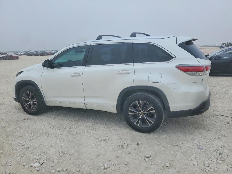Photo 2 from auction – 2016 TOYOTA HIGHLANDER with VIN 5TDKKRFH3GS146646