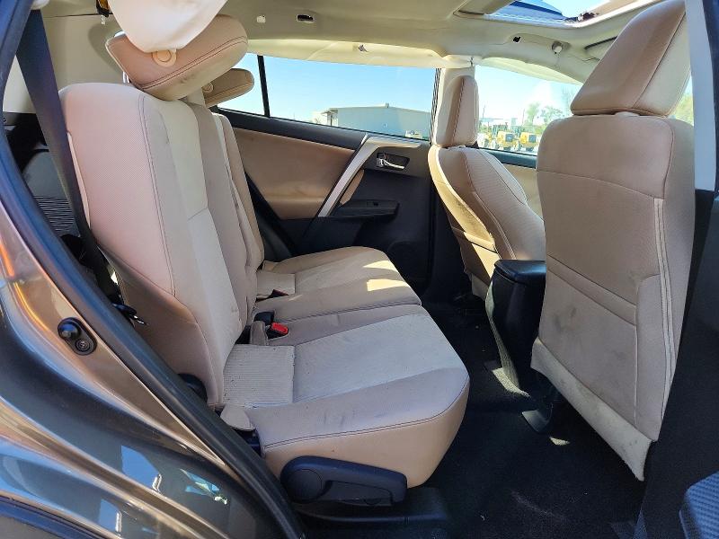Photo 11 from auction – 2015 TOYOTA RAV4 with VIN 2T3WFREV9FW187499
