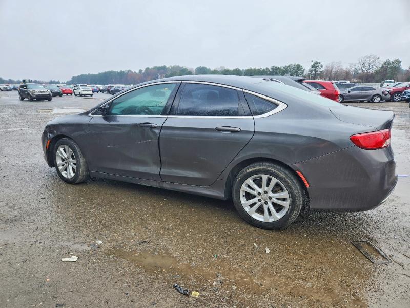 Photo 2 from auction – 2015 CHRYSLER 200 LIMITE with VIN 1C3CCCAB5FN595627