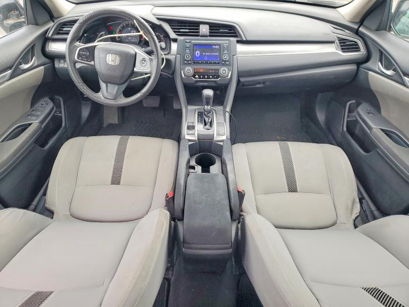 Photo 8 from auction – 2017 HONDA CIVIC LX with VIN 2HGFC2F54HH552058