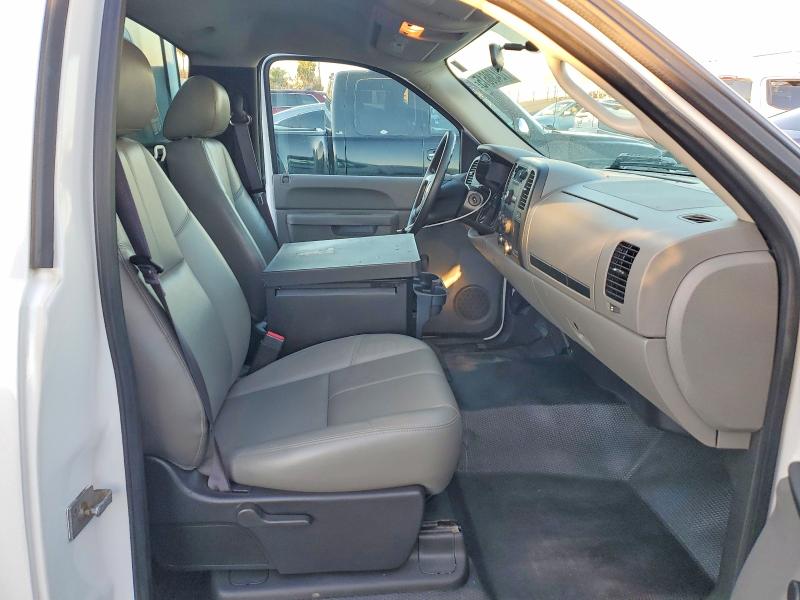 Photo 10 from auction – 2013 CHEVROLET SILVERADO with VIN 1GCNCPEX2DZ900086