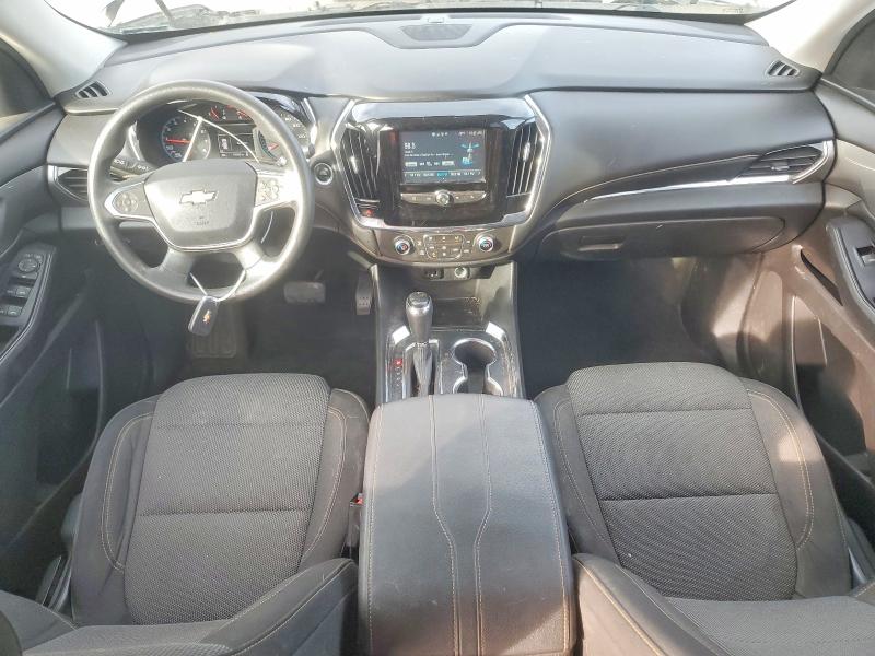 Photo 8 from auction – 2018 CHEVROLET TRAVERSE with VIN 1GNERFKWXJJ277029