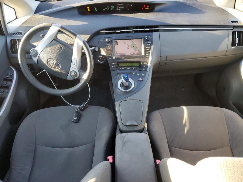 Photo 8 from auction – 2011 TOYOTA PRIUS with VIN JTDKN3DU4B1425064