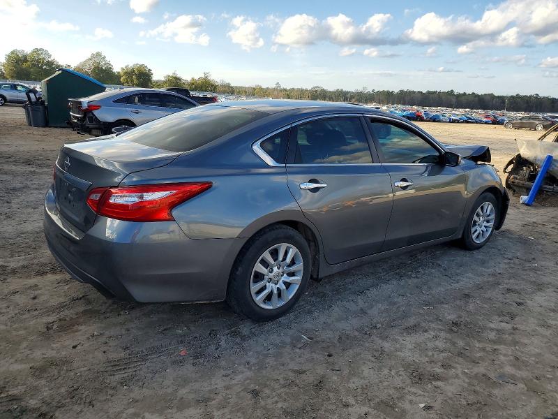 Photo 3 from auction – 2017 NISSAN ALTIMA with VIN 1N4AL3AP5HC488497