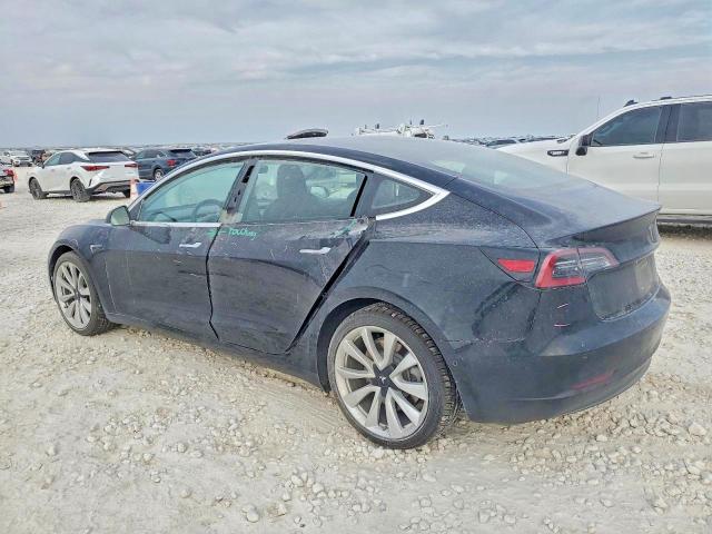 Photo 2 from auction – 2018 TESLA MODEL 3 with VIN 5YJ3E1EA8JF075862