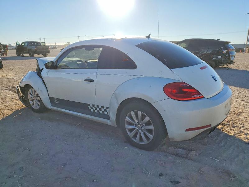 Photo 2 from auction – 2014 VOLKSWAGEN BEETLE with VIN 3VWF17AT1EM646528