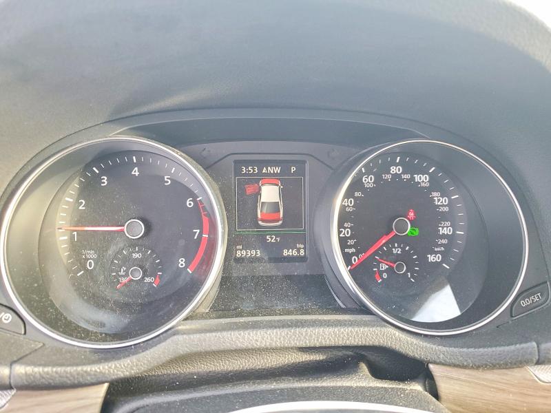 Photo 9 from auction – 2017 VOLKSWAGEN PASSAT with VIN 1VWGT7A34HC084015