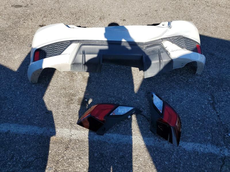 Photo 12 from auction – 2020 HONDA CIVIC with VIN 2HGFC4B81LH303253