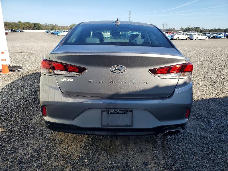 Photo 6 from auction – 2018 HYUNDAI SONATA with VIN 5NPE34AF0JH661829