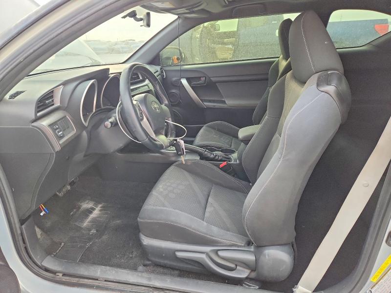Photo 7 from auction – 2014 TOYOTA SCION TC with VIN JTKJF5C77E3071378