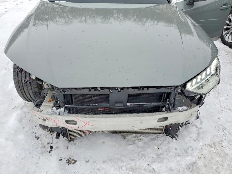 Photo 11 from auction – 2021 AUDI S4 PREMIUM with VIN WAUA4AF43MA087236