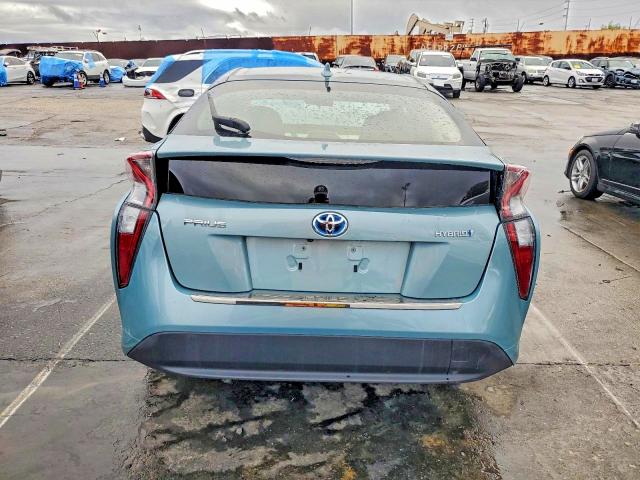 Photo 6 from auction – 2016 TOYOTA PRIUS with VIN JTDKBRFU4G3013392