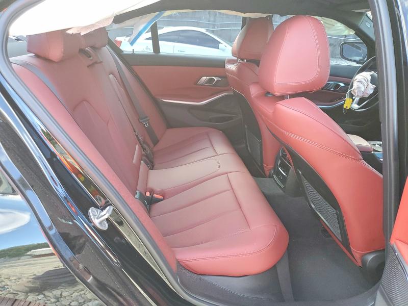 Photo 10 from auction – 2023 BMW 330I with VIN 3MW69FF05P8D67340