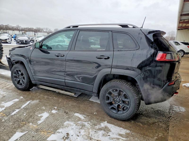 Photo 2 from auction – 2019 JEEP CHEROKEE with VIN 1C4PJMBN2KD224975