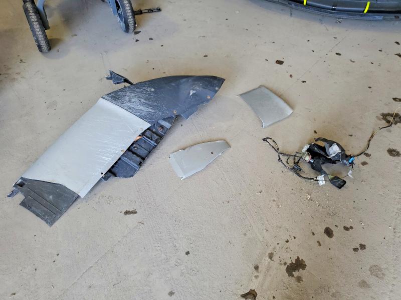 Photo 13 from auction – 2015 FORD ESCAPE with VIN 1FMCU0G99FUA35946