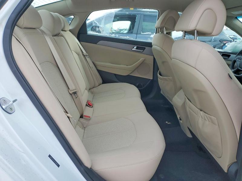Photo 10 from auction – 2016 HYUNDAI SONATA SE with VIN 5NPE24AF1GH390615